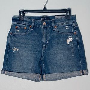 GAP Distressed Jean Short SZ 0/25 NWT